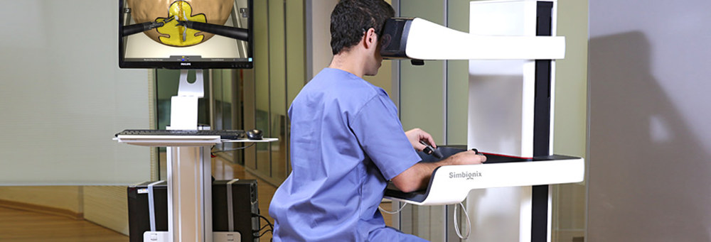 Da Vinci Training vom Roboterchirurgie mit Simulation